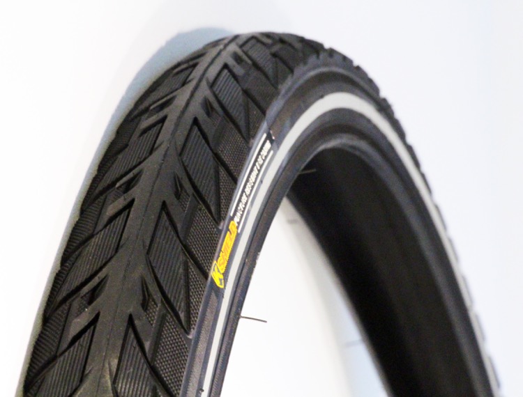 Tire -  Kenda K1088-001 black 26*1.75 puncture reflective tape